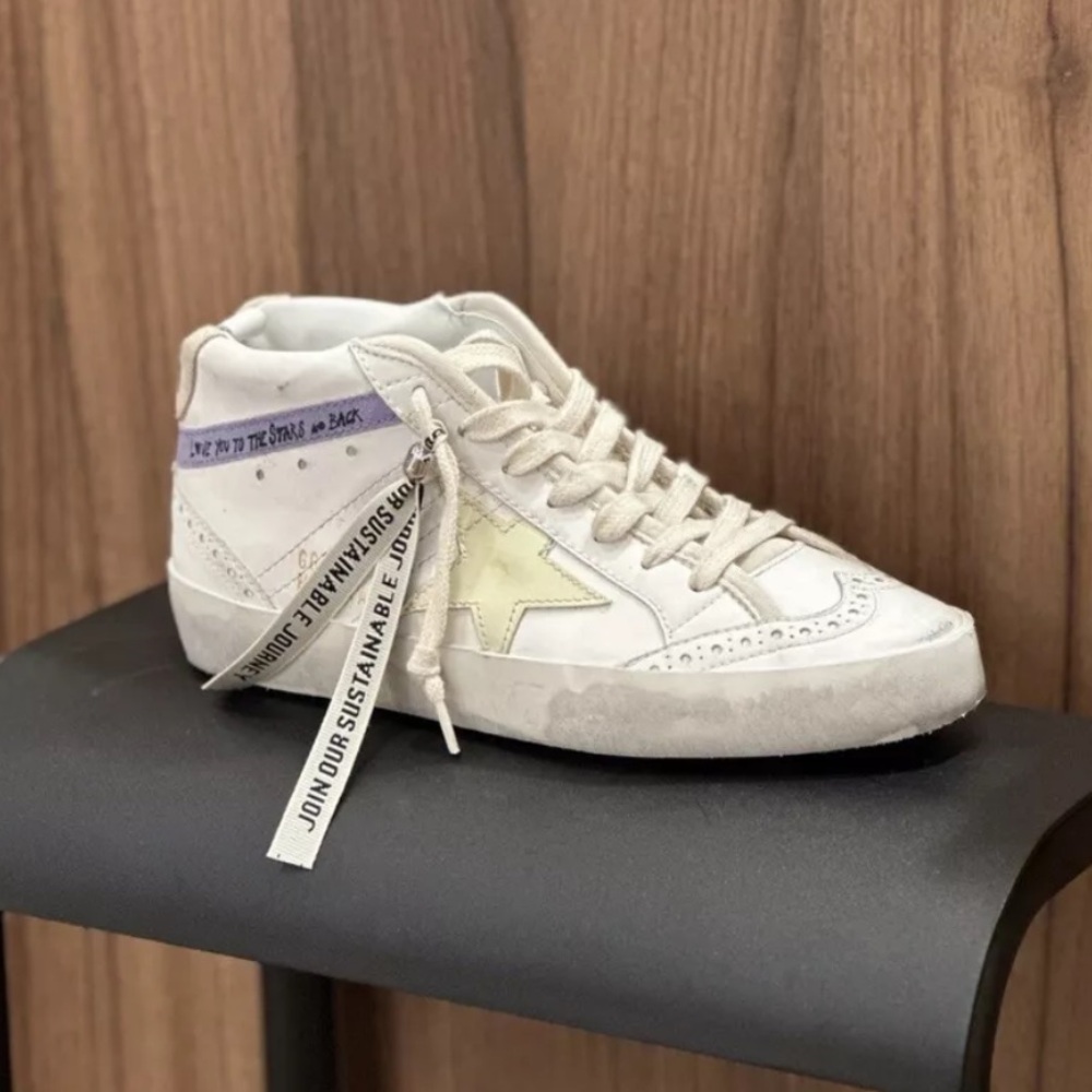 Golden Goose Mid Star Sneaker White/Yellow/Purple/Slogan sz 41 New in Box